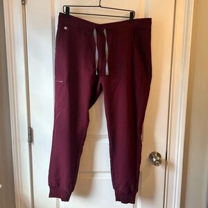 Figs Zamora 2.0 Jogger Scrub Pants Burgundy